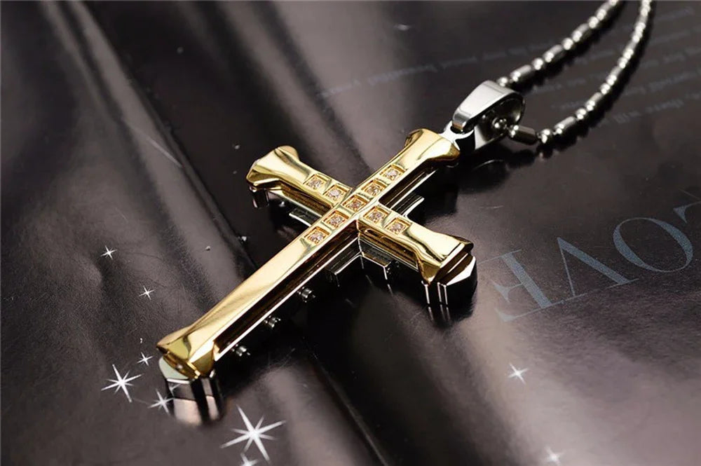 New Male Crystal Cross Jesus Pendant Gold/Black/Blue Color Zirconia Cross Pendant Necklace Stainless Steel Jewelry