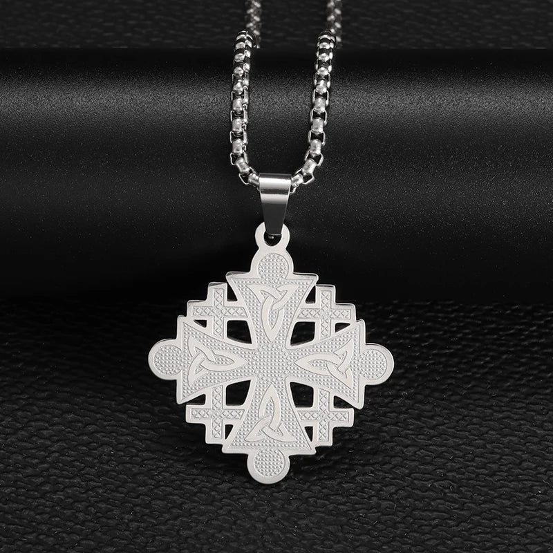 Vintage Nordic Celtic Knot Pattern Cross Necklace Pendant for Men Stainless Steel Chain Jewelry Amulet Necklace Wholesale